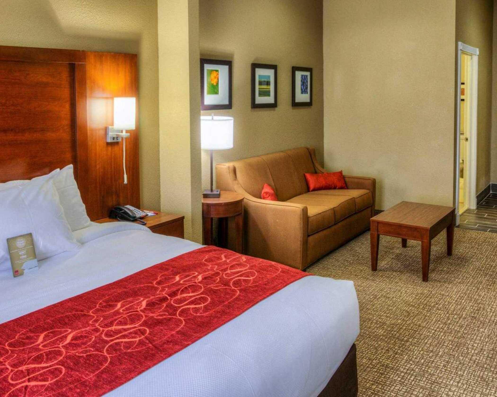 Comfort Suites Plymouth Near Us-30 מראה חיצוני תמונה