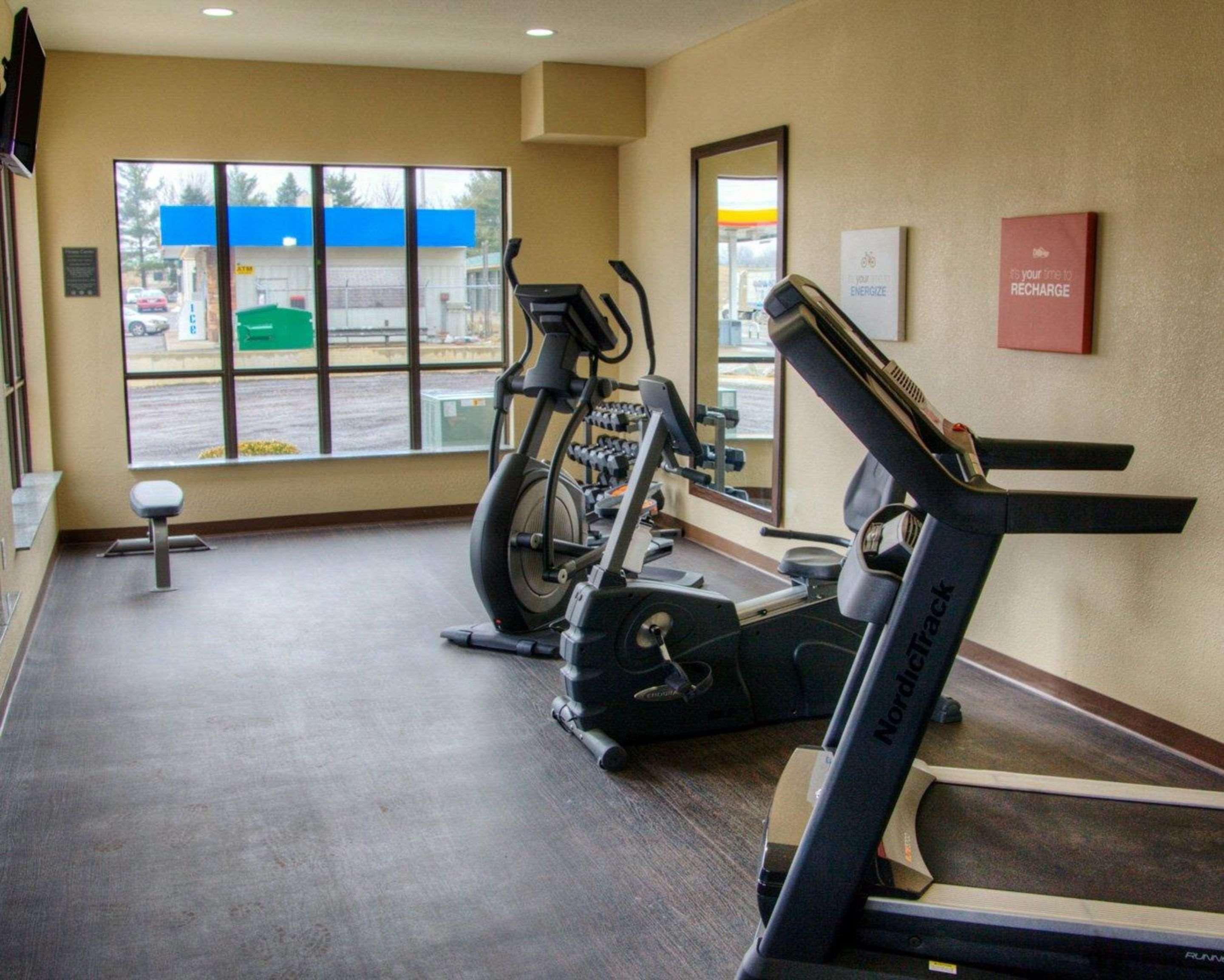 Comfort Suites Plymouth Near Us-30 מראה חיצוני תמונה